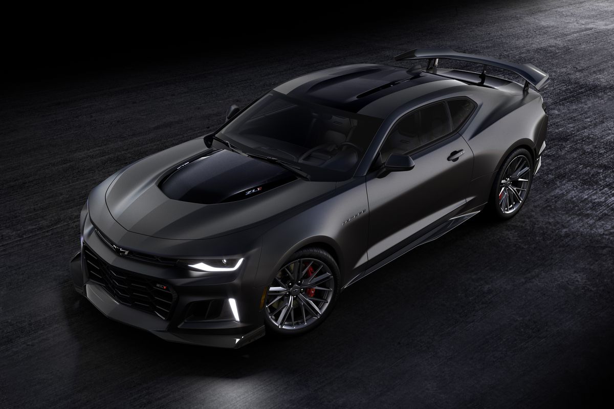 Chevy Camaro мог вернуться как увлекательный электрокар, говорит президент GM